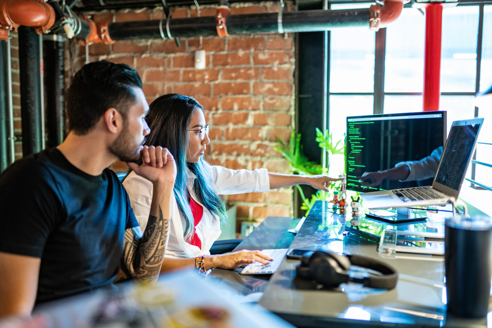 An expert anchor pair programming